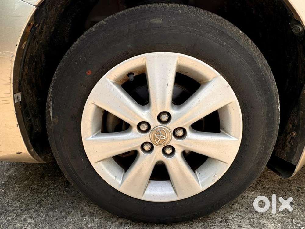 Toyota Corolla Altis 2010 Petrol Well Maintained