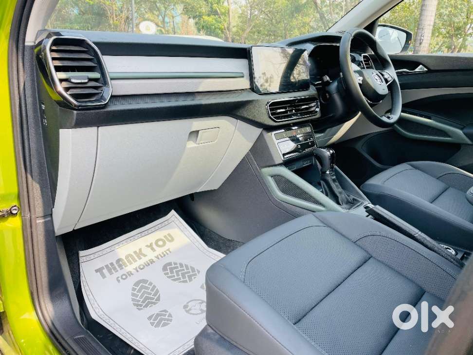 Skoda Kylaq Prestige At, 2025, Petrol