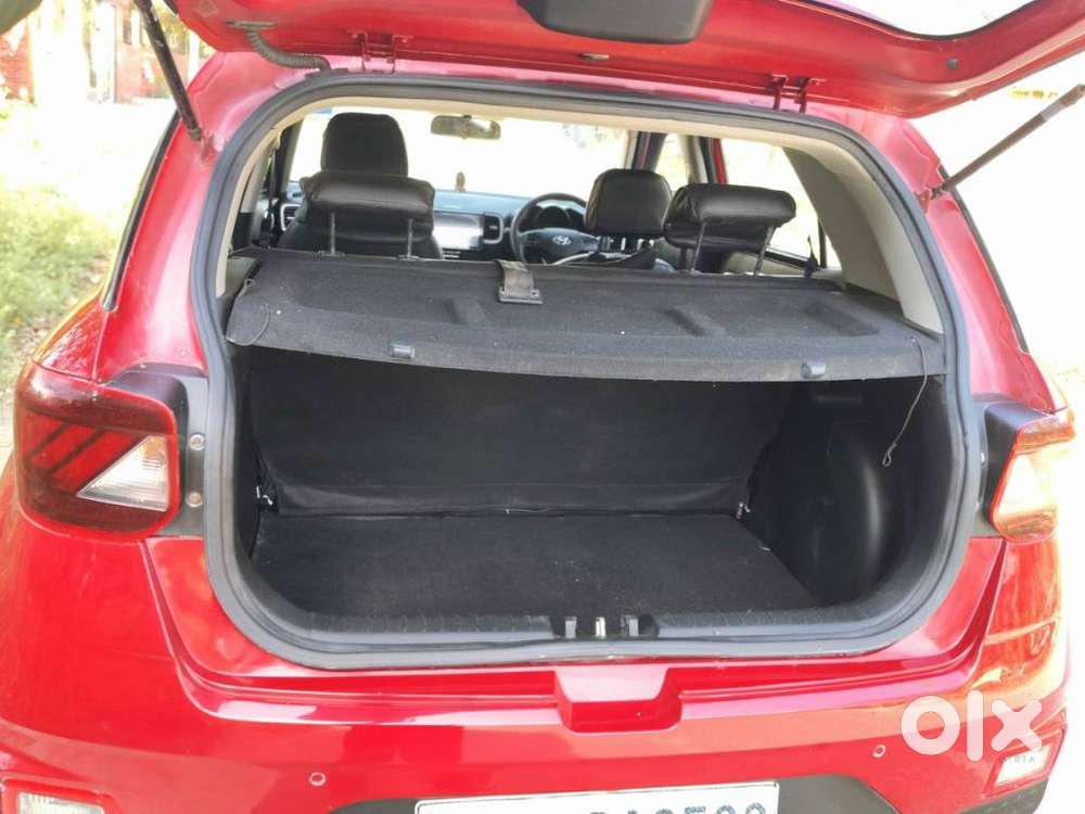 Hyundai Venue 1.2 S Plus, 2021, Petrol