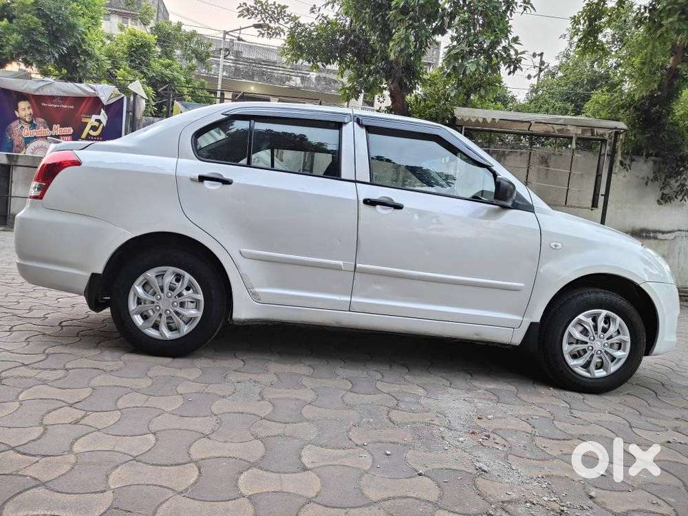 Maruti Suzuki Swift Dzire Lxi Option, 2010, Cng & Hybrids