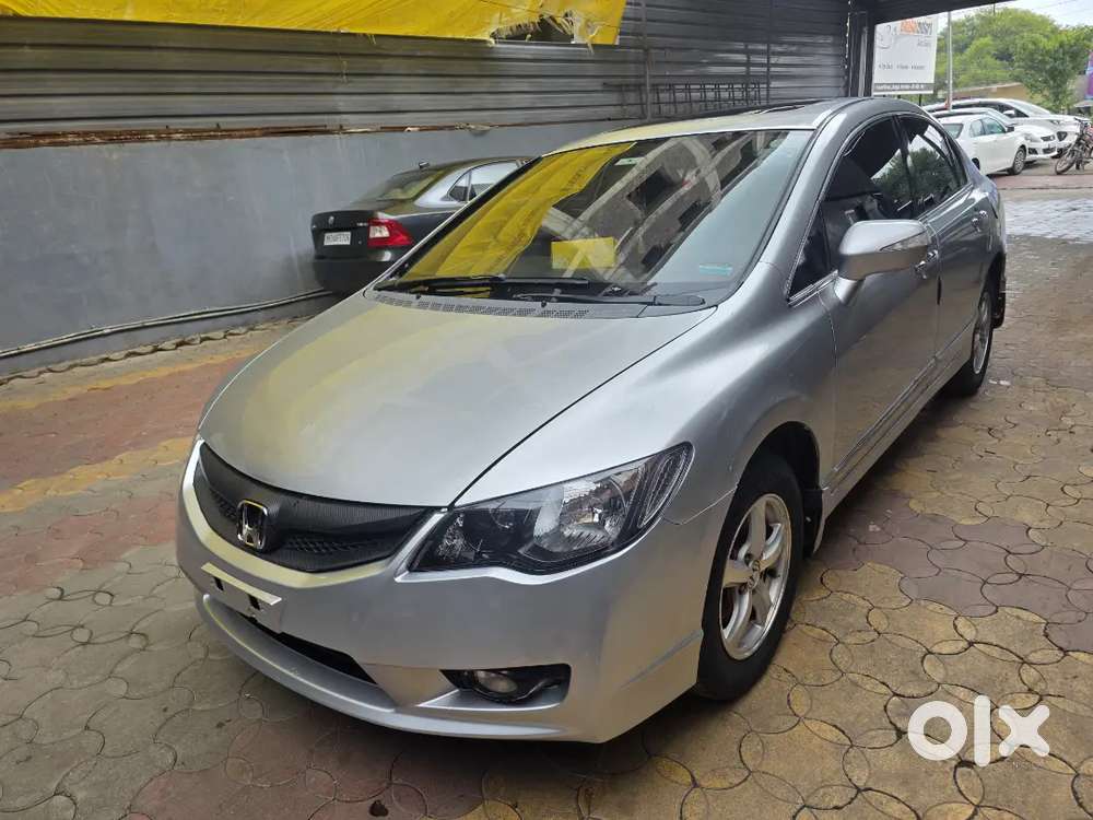 Honda Civic 1.8 E 2011
