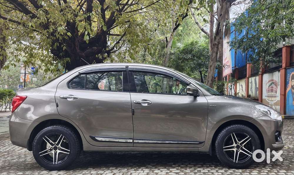 Maruti Suzuki Swift Dzire 1.2 Vxi Bsiv, 2018, Petrol