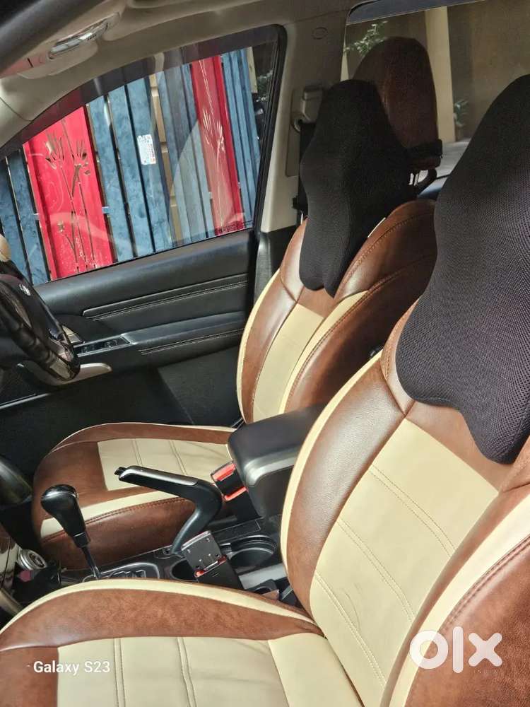 Mahindra Xuv500 2021