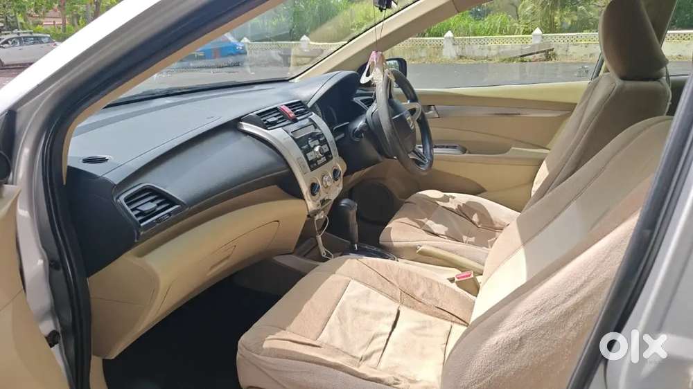 Honda City Petrol Automatic 2010
