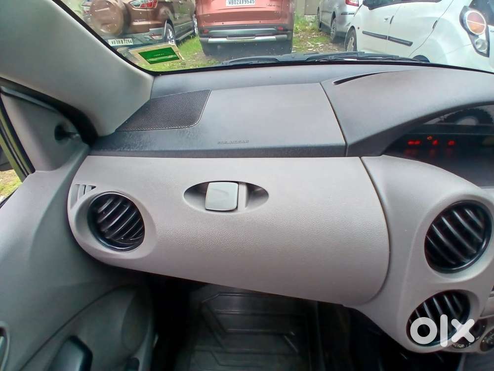 Toyota Etios Liva 2011-2012 G, 2012, Petrol