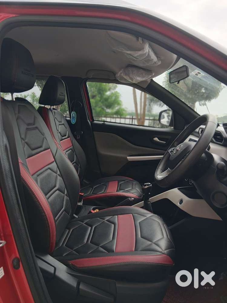 Nissan Magnite 1.0 Xv, 2022, Petrol