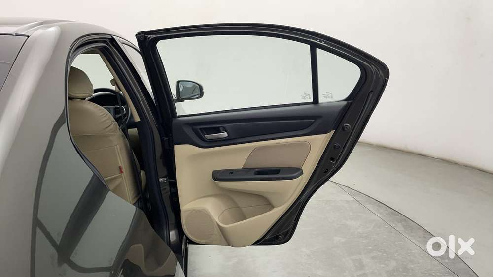 Honda Amaze Vx 1.2 Petrol Cvt, 2022, Petrol