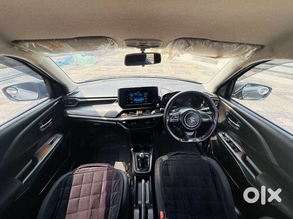 Maruti Suzuki Swift 1.2 Vxi (o), 2024, Petrol