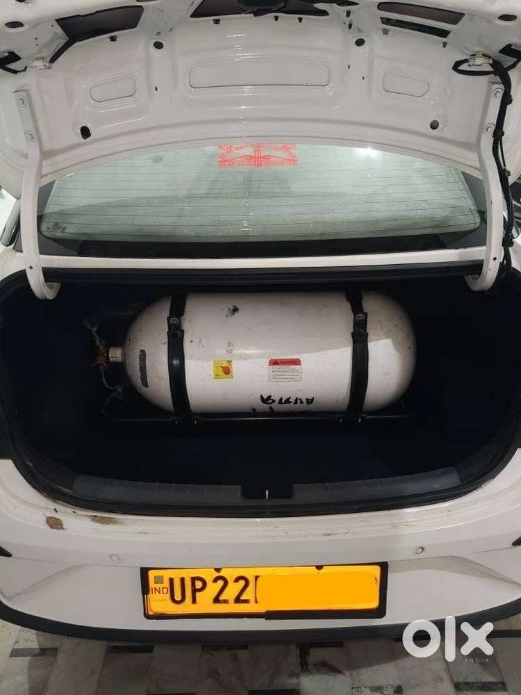 Hyundai Aura 1.2 S Cng, 2025, Cng & Hybrids