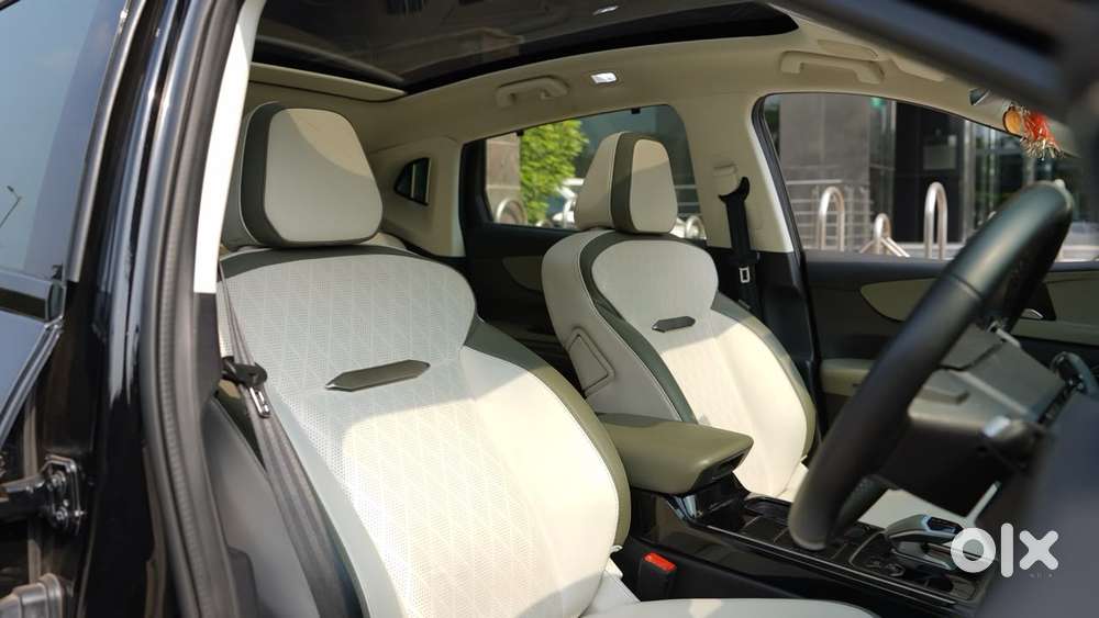Mahindra Xev 9e Pack Three (top Model), 2025, Electric