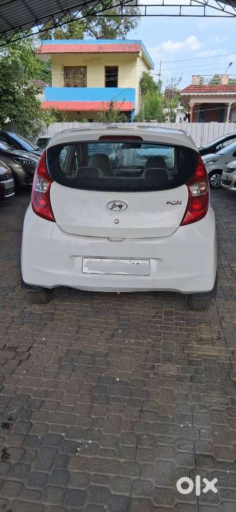 Hyundai Eon Era +, 2017, Petrol