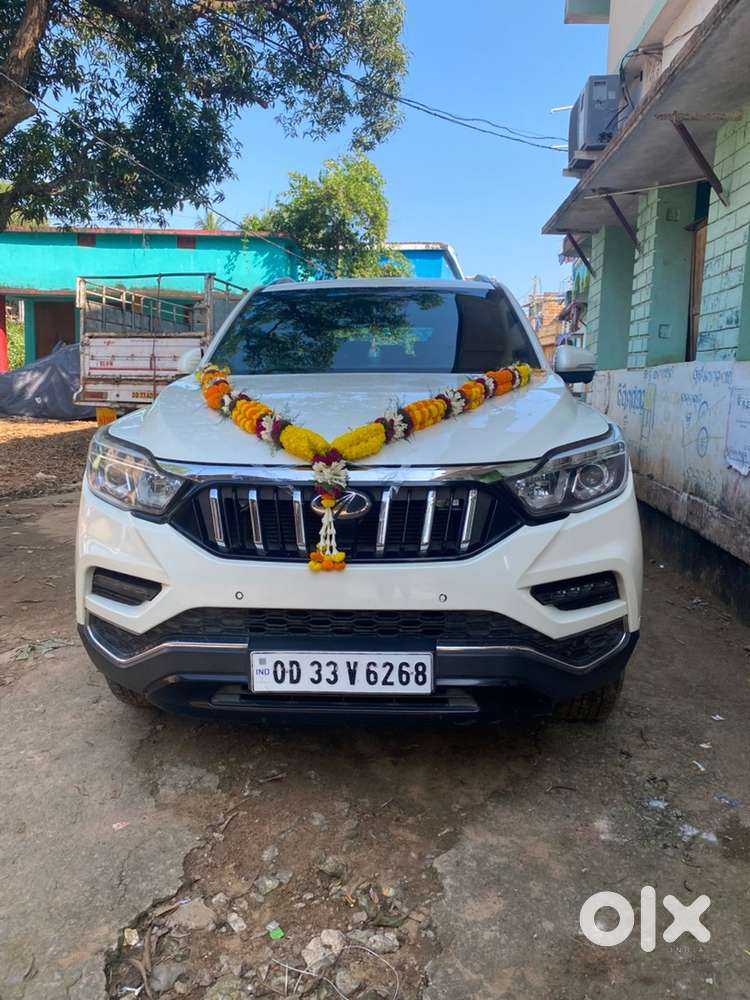 Mahindra Alturas G4 2019