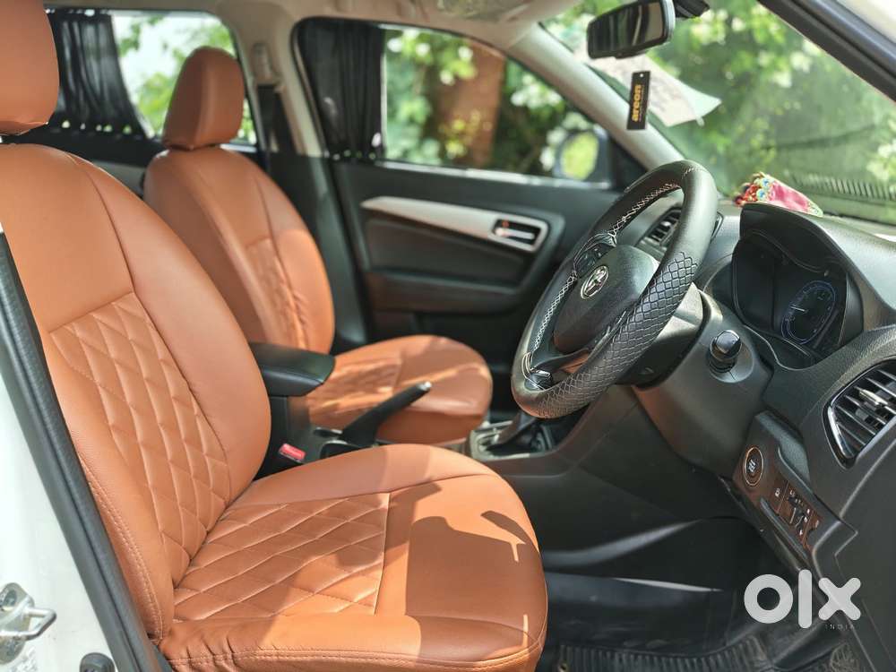 Toyota Urban Cruiser 1.5 Premium Grade Dual Tone At, 2021, Petrol