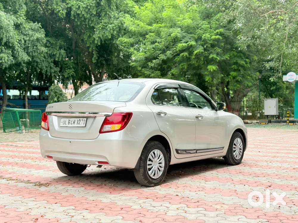 Maruti Suzuki Dzire 1.2 Vxi Amt, 2018, Petrol