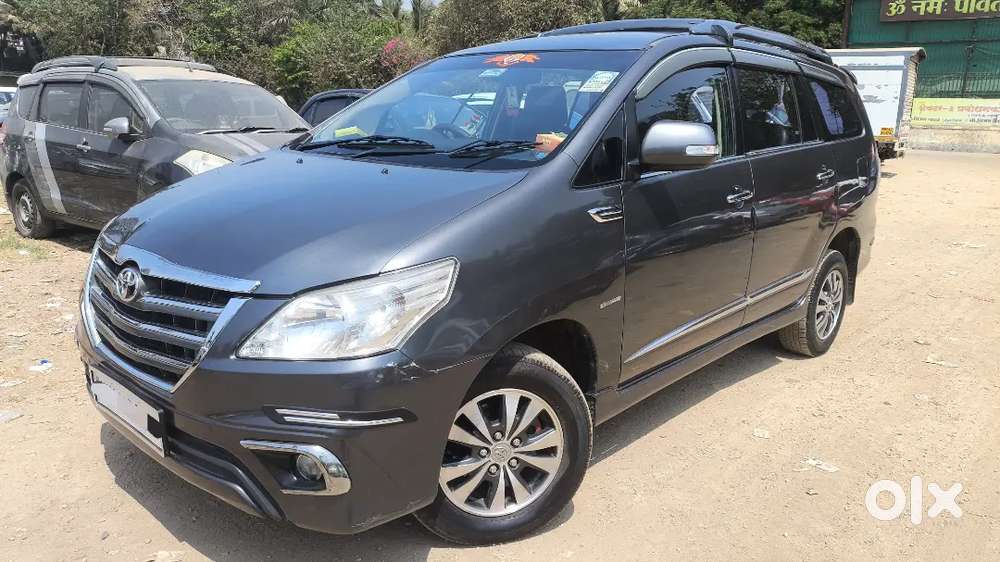 Toyota Innova 2015 Diesel Well Maintained