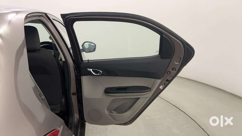 Tata Tiago Xz, 2018, Petrol