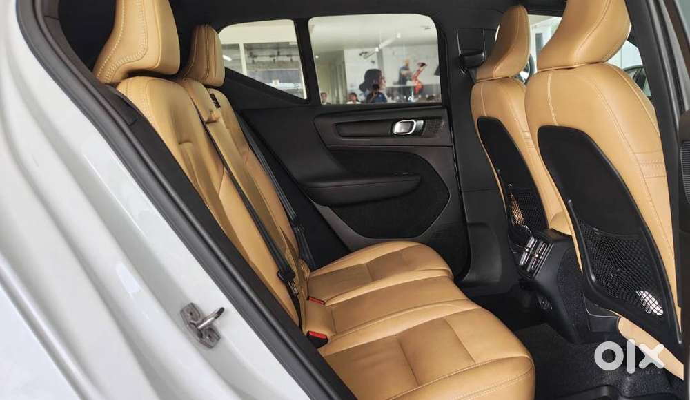 Volvo Xc40 Inscription Awd (diesel)