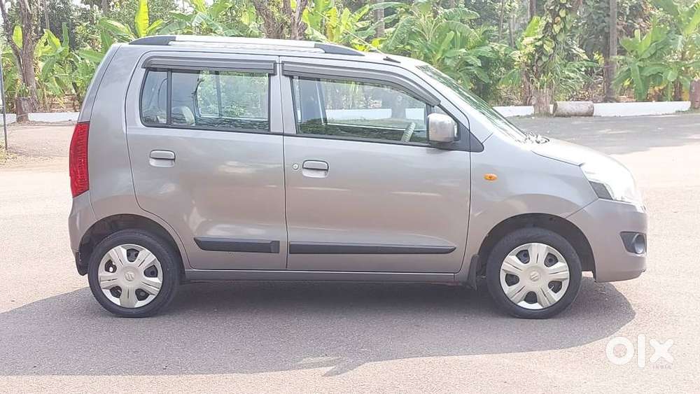 Maruti Suzuki Wagon R 1.0 Vxi Amt, 2015, Petrol