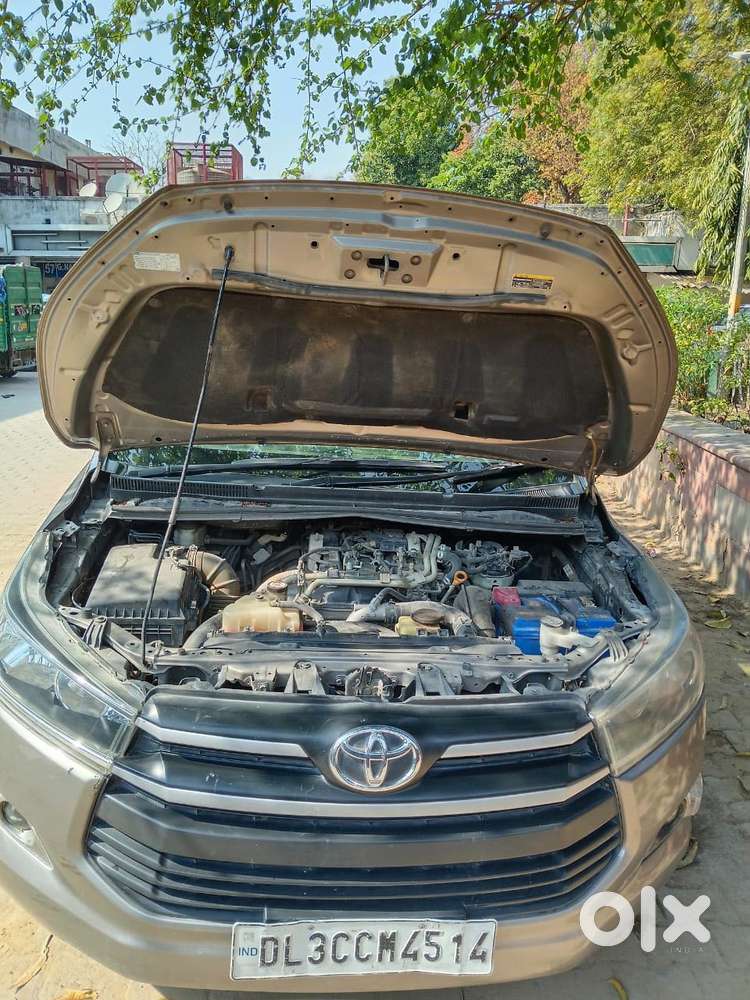 Toyota Innova Crysta 2.4 G Mt, 2017, Diesel
