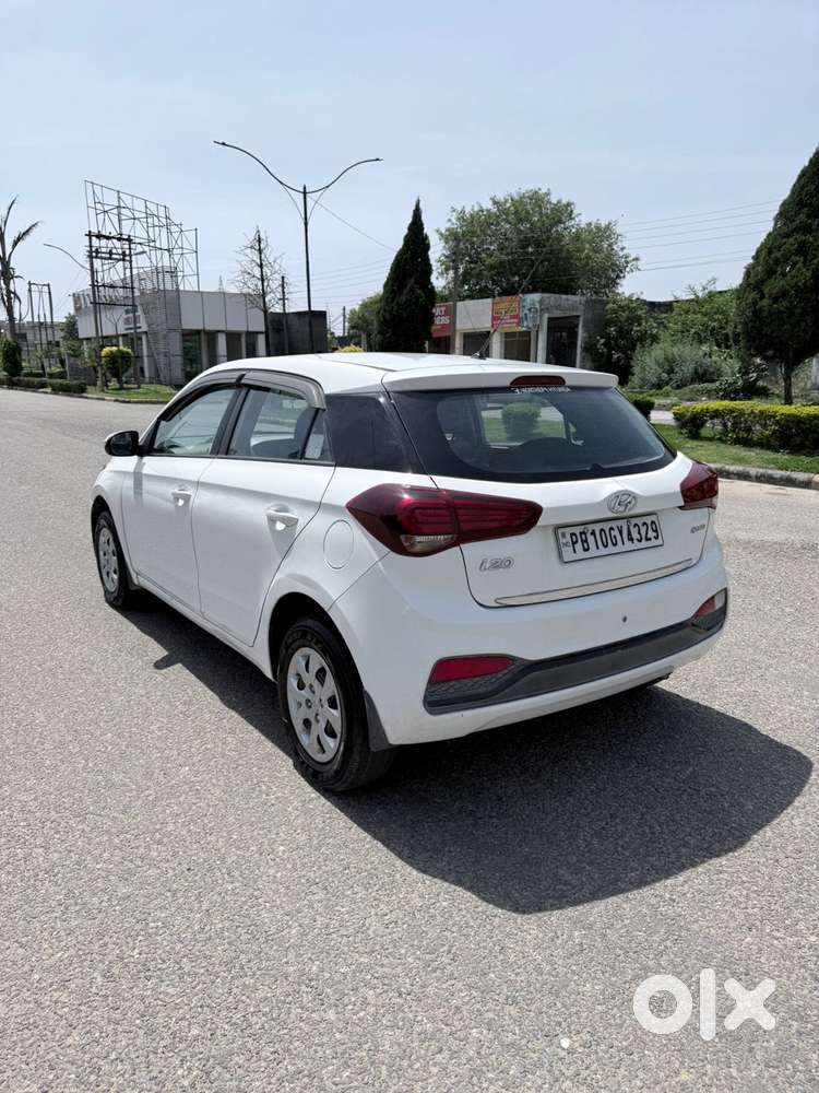 Hyundai I20 E 2018, 2018, Petrol