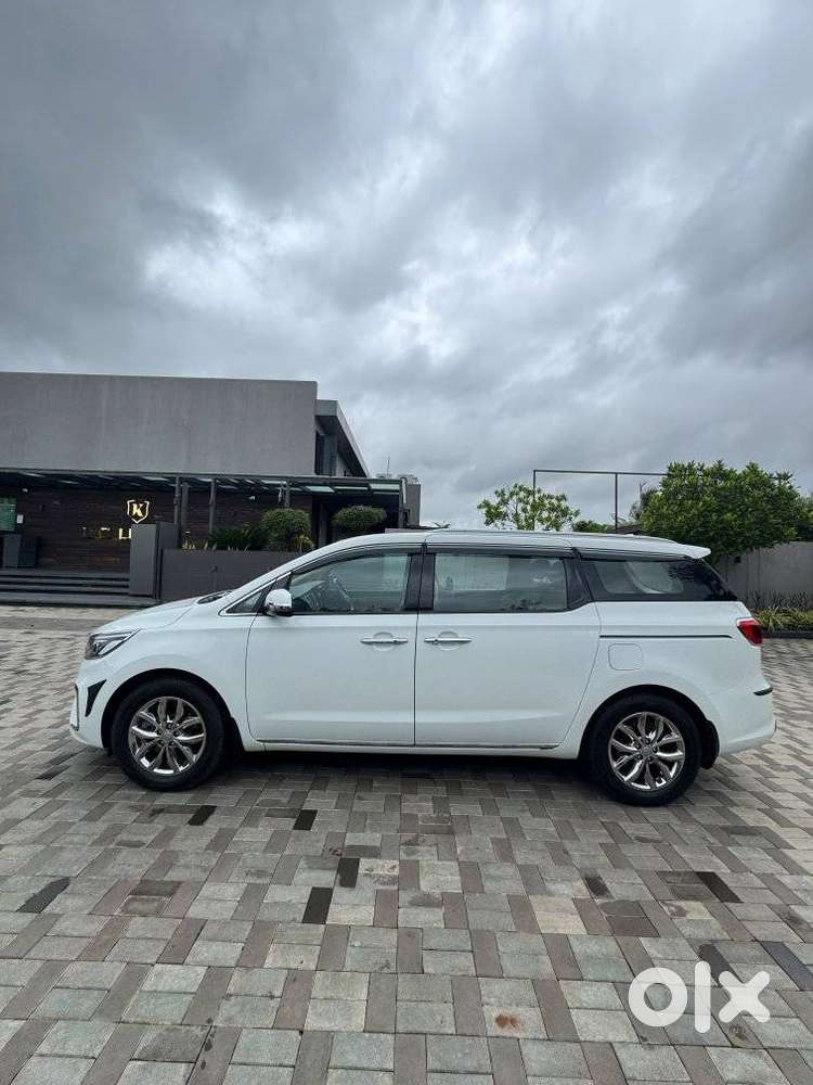 Kia Carnival Limousine, 2021, Diesel