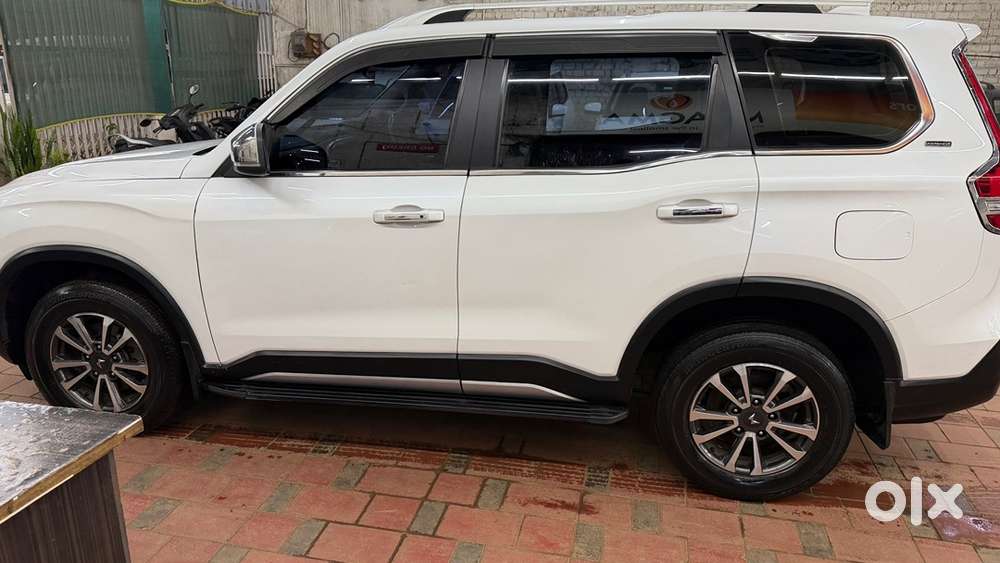 2023 Scorpio-n Z8l Diesel | 1st Owner | 7 Seater | Well Maintained
