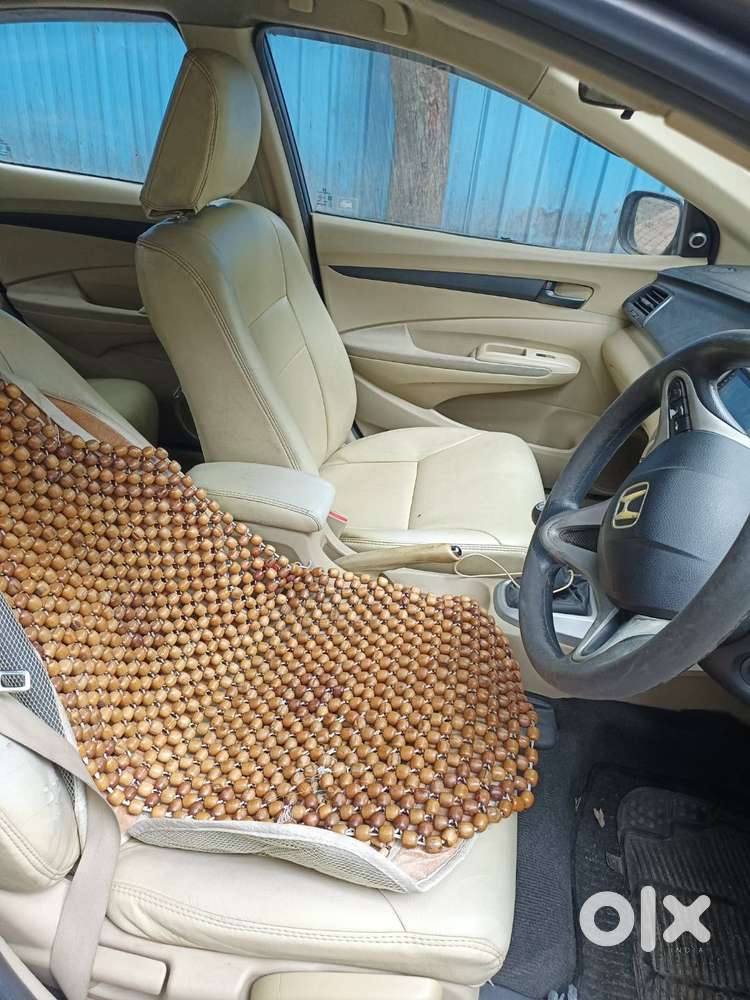 Honda City V 2011