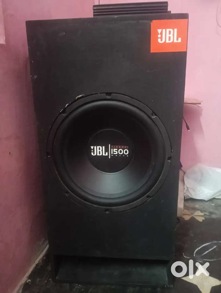 Jbl Car subwoofer for sale because I sold my car TVs, Video