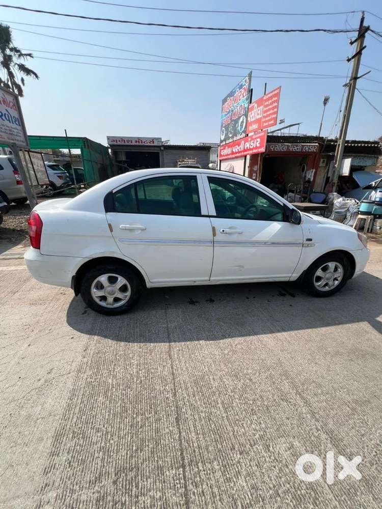 Hyundai Verna 2010 Diesel 200000 Km Driven