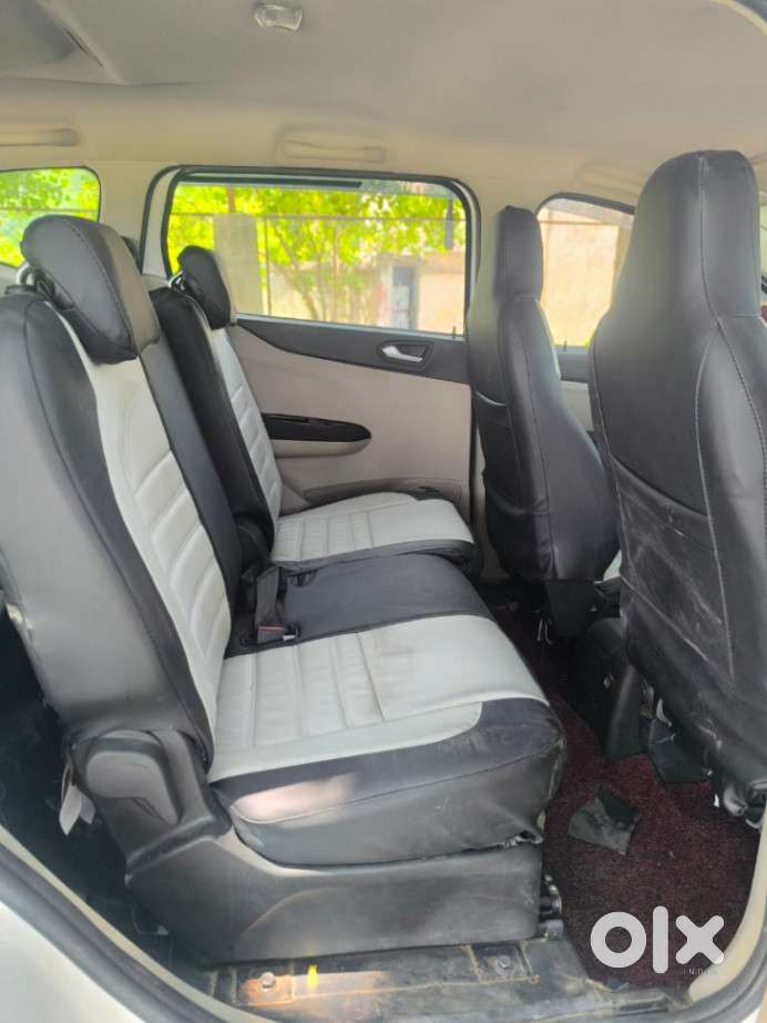 Renault Triber Rxt, 2020, Petrol