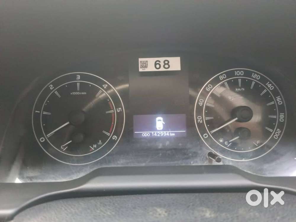 Toyota Innova Crysta 2.4 G Mt, 2017, Diesel