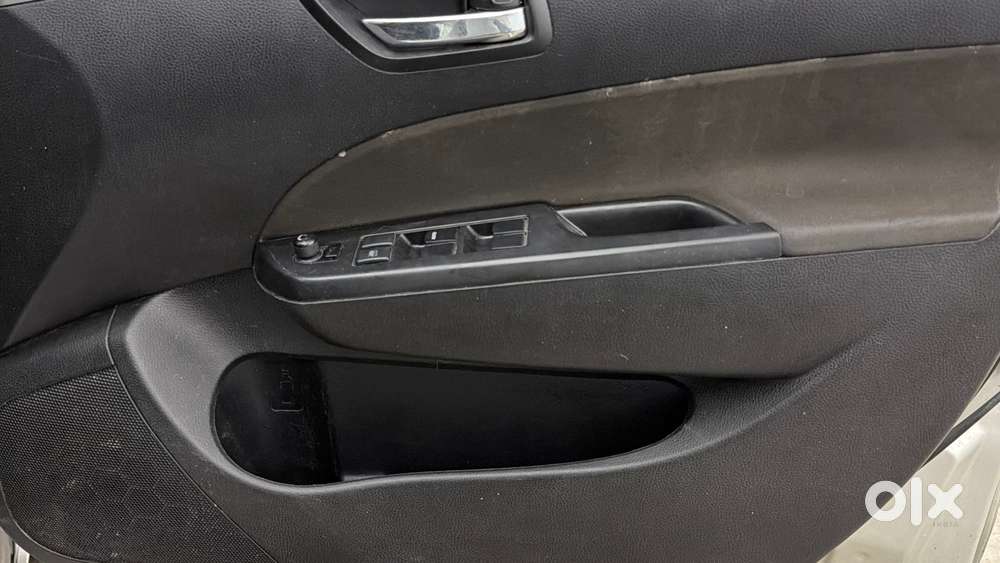 Maruti Suzuki Swift Zxi, 2015, Petrol