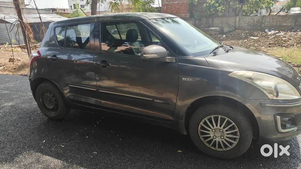 Maruti Suzuki Swift 2017 Diesel 128000 Km Driven