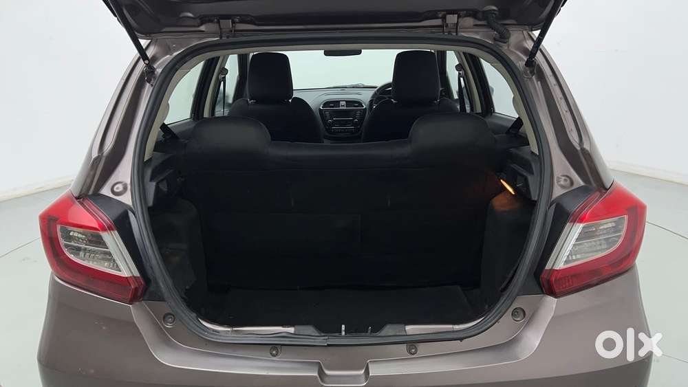Tata Tiago Xz, 2017, Petrol