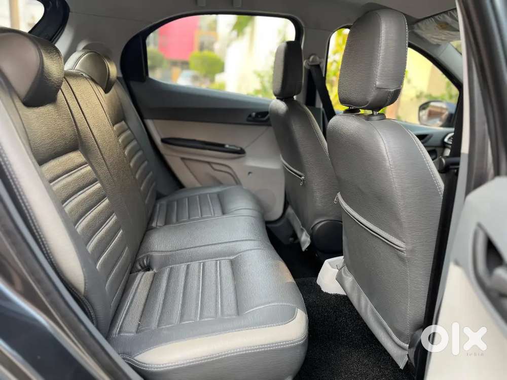 Tata Tiago Xe 2025 (mid Variant)