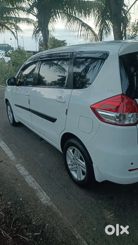 Maruti Suzuki Ertiga Vdi 2014