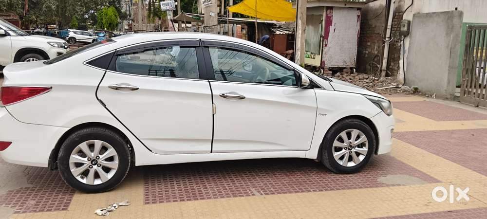 Hyundai Fluidic Verna 1.6 Vtvt Sx, 2015, Cng & Hybrids