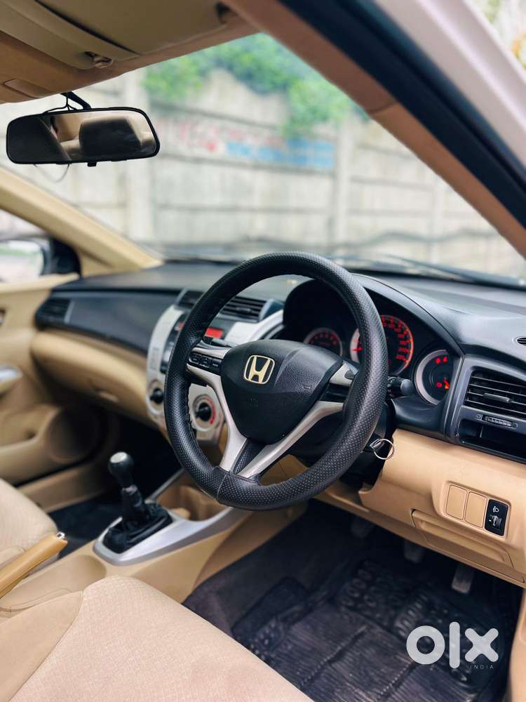 Honda City, 2011, Petrol