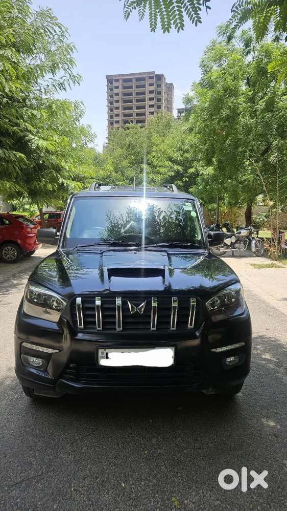 Mahindra Scorpio Classic 2023