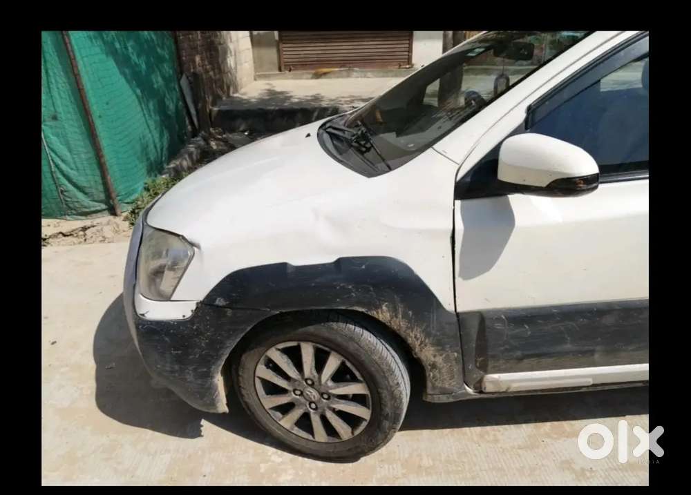Etios Cross 2014 Model