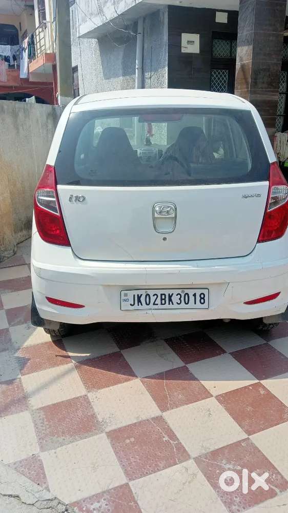 Hyundai I10 Sportz 2015 Manual Petrol