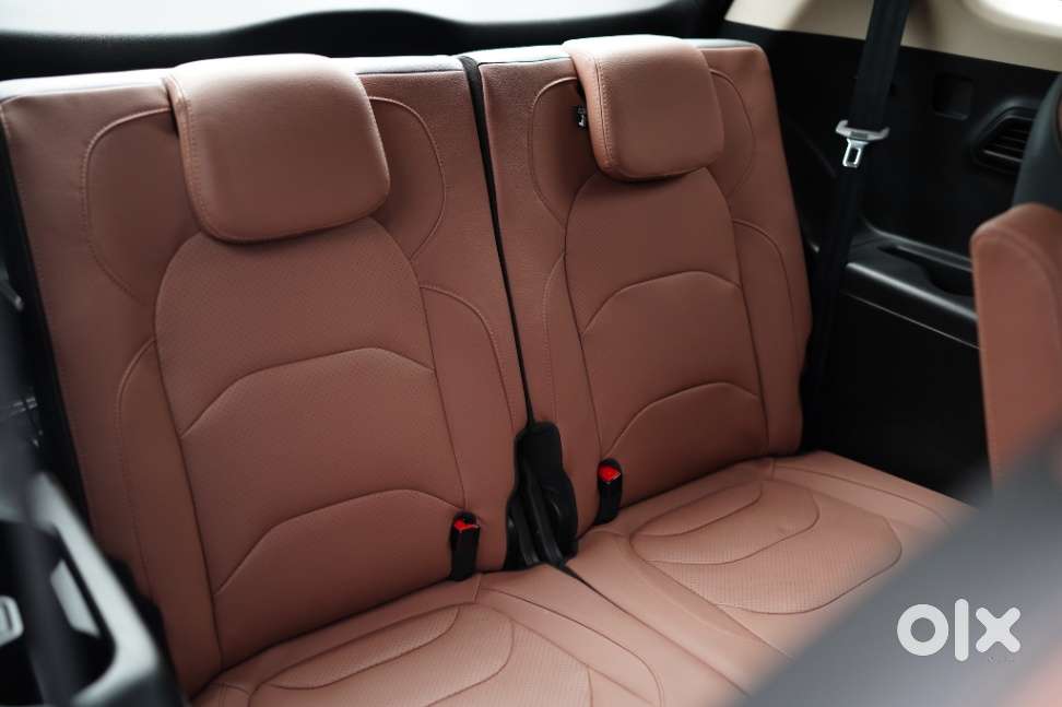Mg Hector Plus, 2023, Petrol