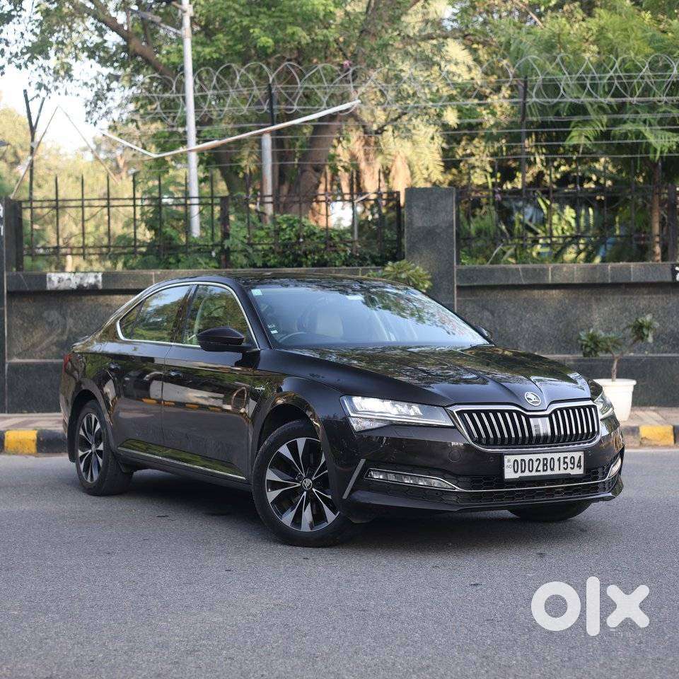 Skoda Superb 2.0 L&k Tsi At, 2021, Petrol
