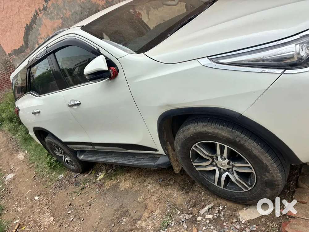 Toyota Fortuner 2019 Petrol Well Maintained