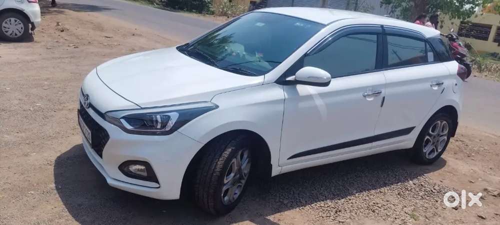Hyundai Elite I20 2018 Petrol 33000 Km Driven