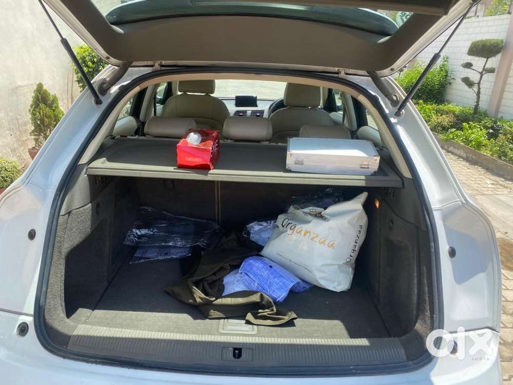 Audi Q3 2015 Diesel 200000 Km Driven