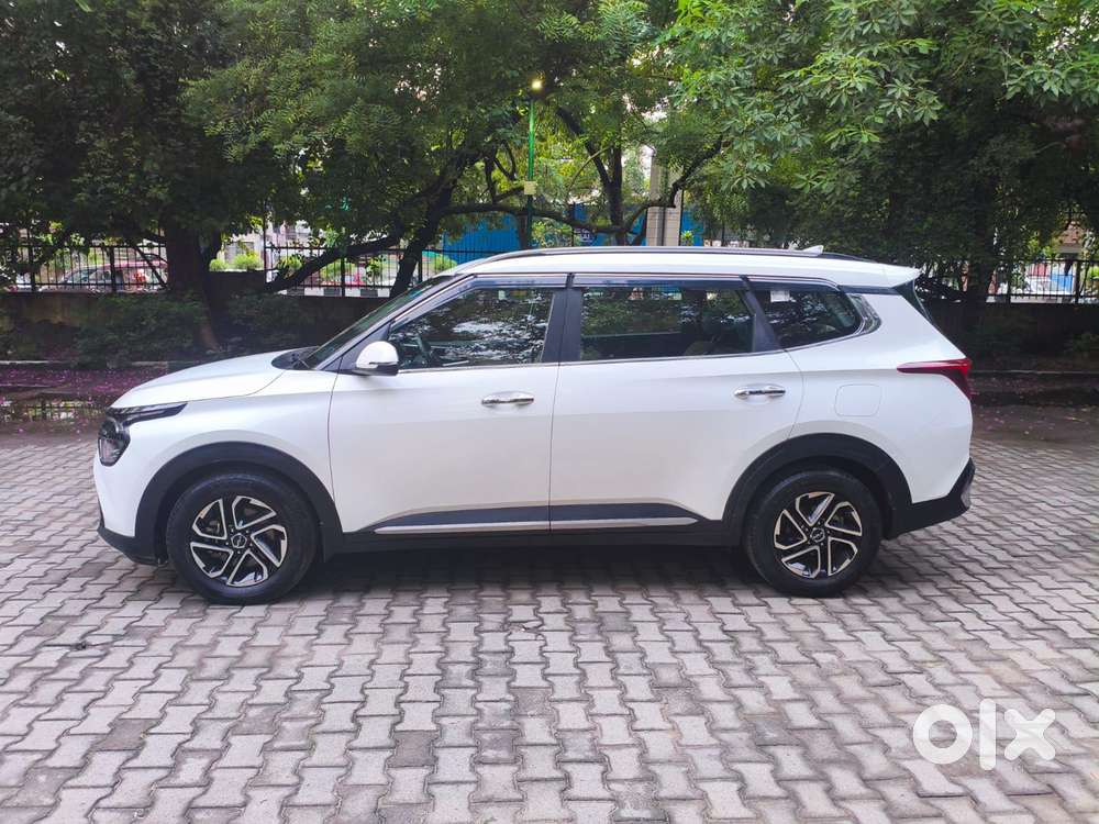 Kia Carens 1.5 Luxury Plus Turbo Dct 7 Str, 2023, Petrol