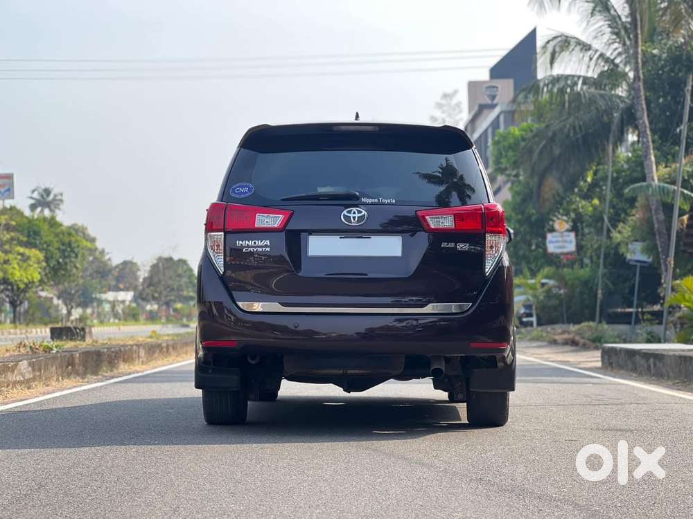 Toyota Innova Crysta 2.8z Automatic, 2018, Diesel