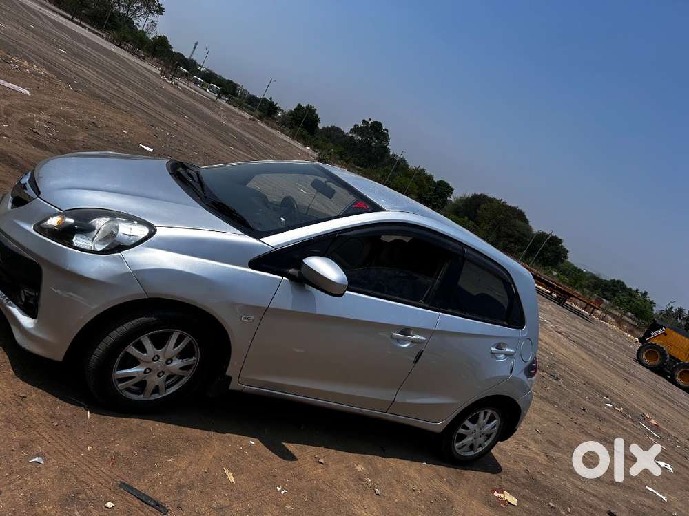 Honda Brio March 2012 Pune Registered Doctor Owned 3rd Owner