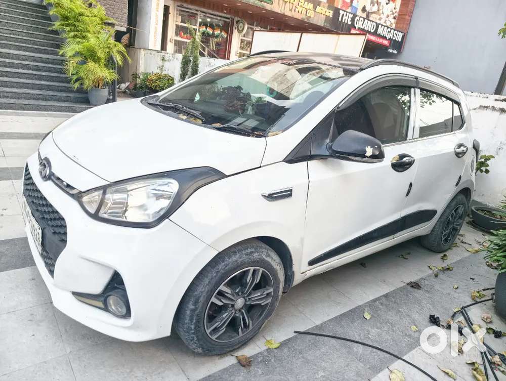 Hyundai I10 Sportz 2017 Petrol Manual